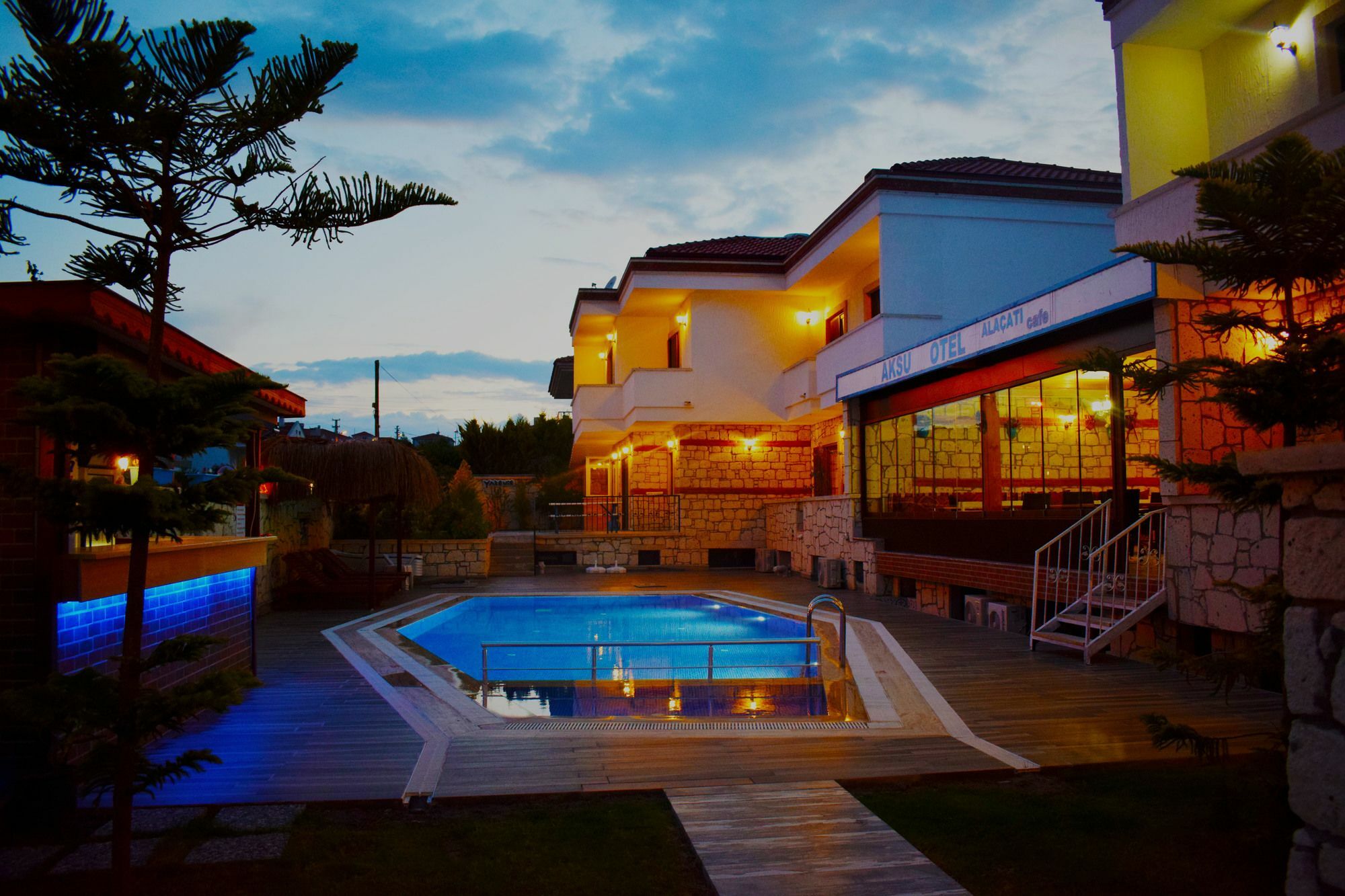 Aksu Hotel Alacati Exterior foto